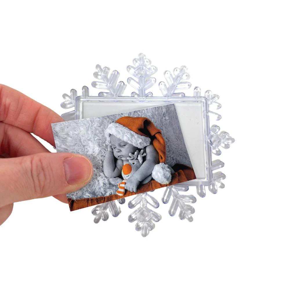 70 x 45mm Snowflake Decoration with String - Pack of 10 - Image 3