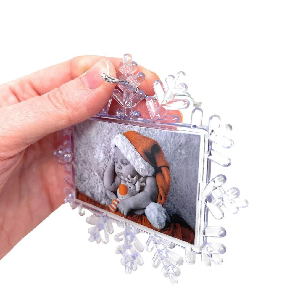 70 x 45mm Snowflake Decoration with String - Pack of 10 - Image 7