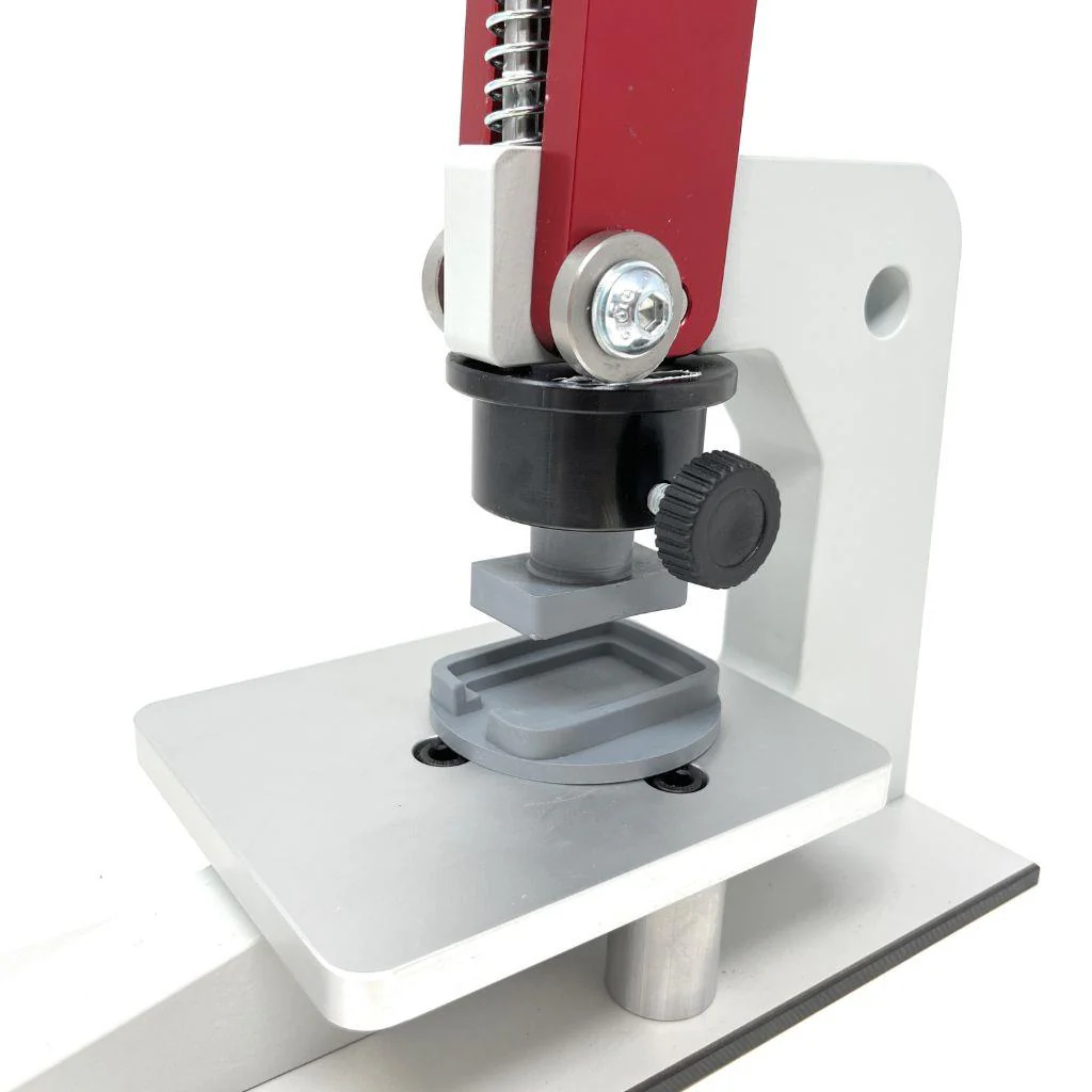 C25 Keyringfab Cutting Press & Assembly Machine - Image 5